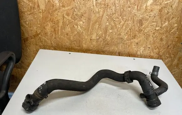 Audi A5 8T 8F Engine coolant pipe/hose 8K0122293B 8K0122293F