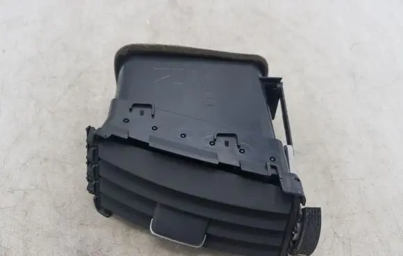 Toyota Corolla Verso AR10 Dashboard side air vent grill/cover trim 6556444010 5567064020