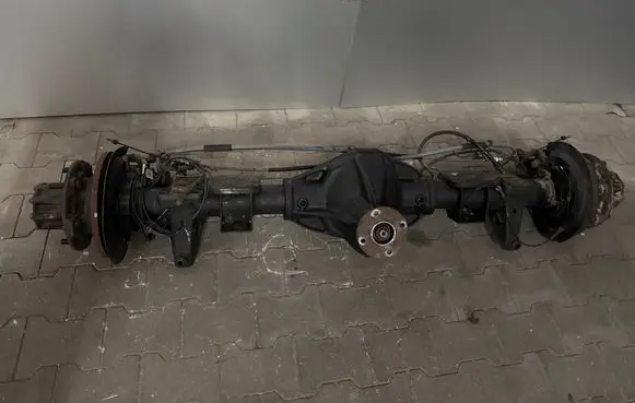 Renault Master III Rear axle beam with reductor 383006316R OH2025