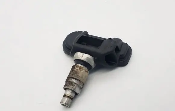 Opel Zafira C Tire pressure sensor 13598775