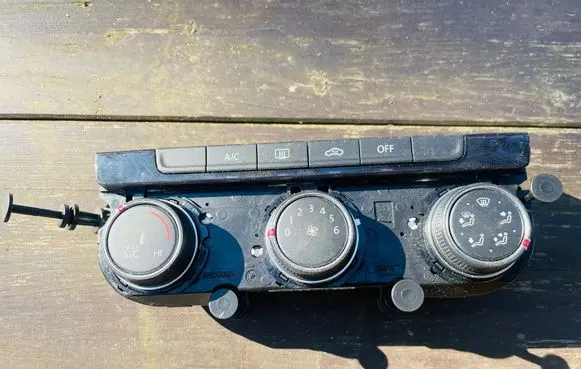 Volkswagen Golf VII Interior fan control switch 5GM907426