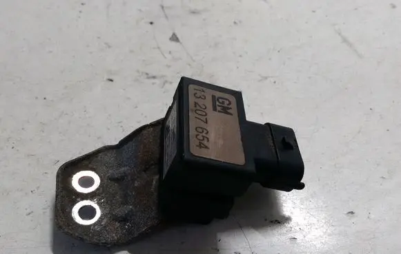 Opel Vectra C ABS wheel speed sensor 13207654