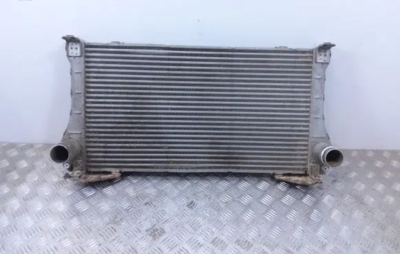Toyota Auris 150 Intercooler radiator JD1271002541 0R020
