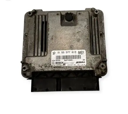 Opel Insignia A Engine control unit/module 55577619 55575349 0281017453