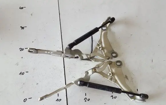 Mini One - Cooper Coupe R56 Engine bonnet/hood hinges 