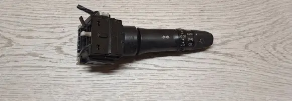 Mitsubishi Outlander Indicator stalk E380013