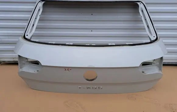 Volkswagen T-Roc Truck tailgate 