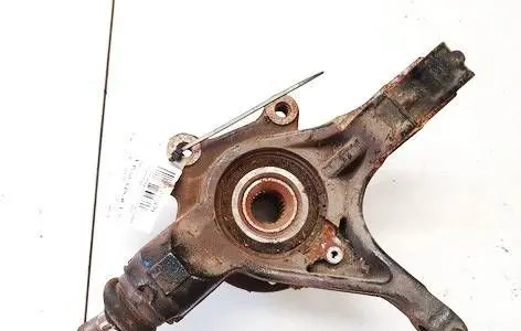 Citroen C4 II Front wheel hub