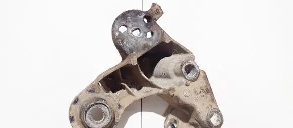 Audi A4 S4 B5 8D Engine mounting bracket 8d0199352h