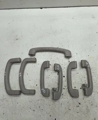 Nissan Navara D40 A set of handles for the ceiling 