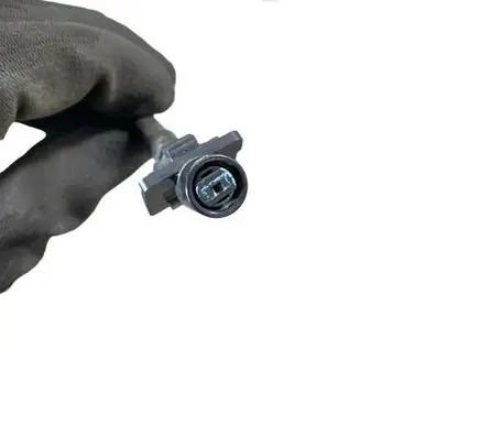 Nissan Murano Z52 Windshield washer spray nozzle 