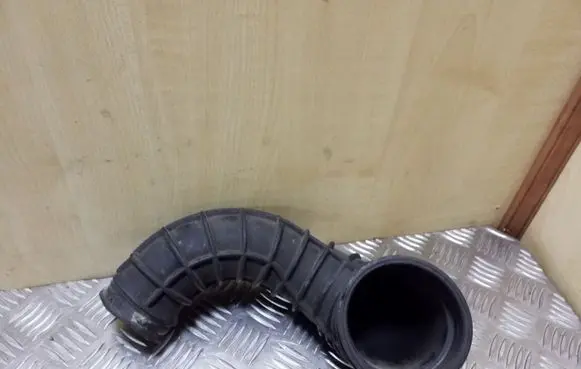 Volvo S80 Air intake duct part 08634143