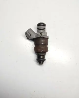 Seat Toledo III (5P) Fuel injector 06A906031BT