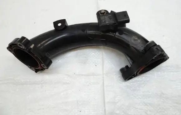 Peugeot 508 II Air intake hose/pipe 9813294880