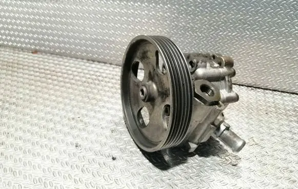 Peugeot Partner Power steering pump 9685555580 7617955563