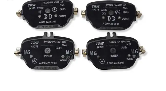 Mercedes-Benz AMG GT 4 x290 w290 Brake pads (rear) A0004205204