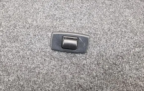 Mercedes-Benz GLC X253 C253 Sun visor clip/hook/bracket A1668100012 A0998110207