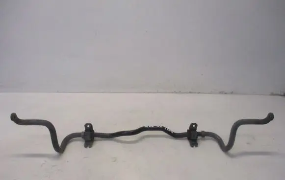 Nissan Juke I F15 Front anti-roll bar/sway bar