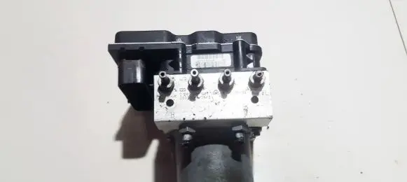 BMW X3 E83 ABS Pump 0265950318 68323