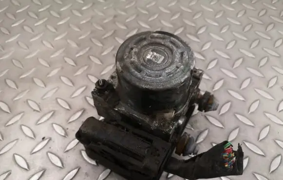 Subaru Outback (BS) ABS Pump 27536AL010