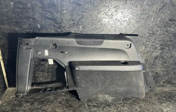 Mercedes-Benz GL X166 Centre console side trim rear A1666902541 0077815 3429752