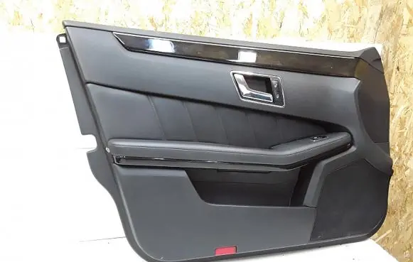 Mercedes-Benz E W211 Front door card panel trim a2127270348