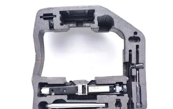 Audi A5 8T 8F Tool set 8T0012109A 8K0011031C
