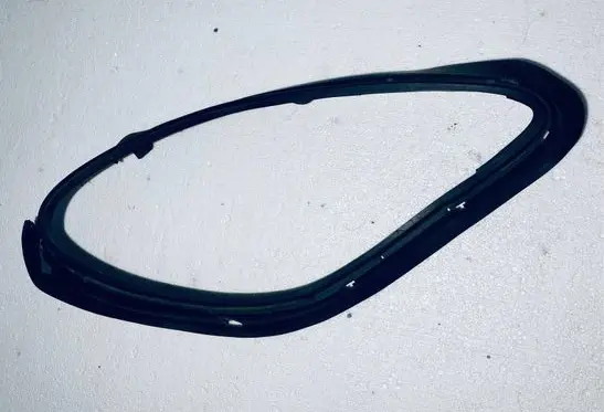 Porsche Macan (95B) Under headlight/headlamp trim 95B941323D 95B941323C