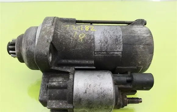 Skoda Fabia Mk1 (6Y) Starter motor 