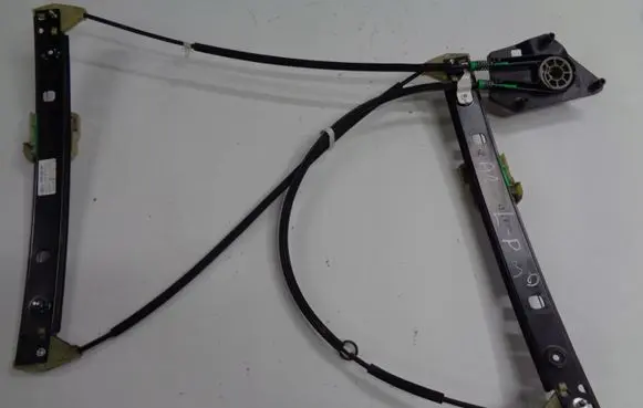 Audi A1 Front door window regulator with motor 8X3337461