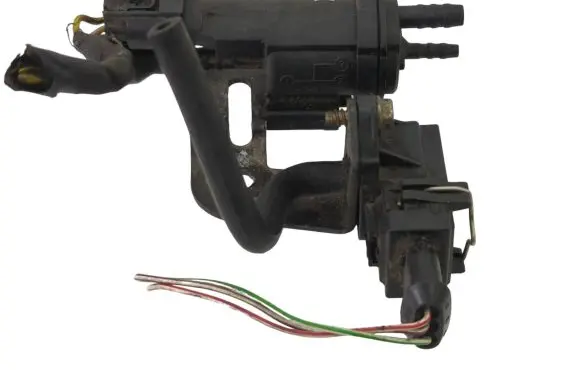 Mercedes-Benz C W202 Valve vacuum 0025401497 0115420717 48B43625B0