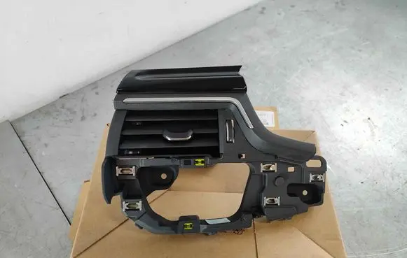 Audi A4 S4 B9 8W Dashboard side air vent grill/cover trim 8w1820901ceax