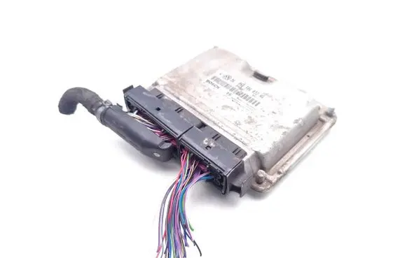 Volkswagen Golf IV Engine control unit/module 066906032AG 0261207375 26SA7801
