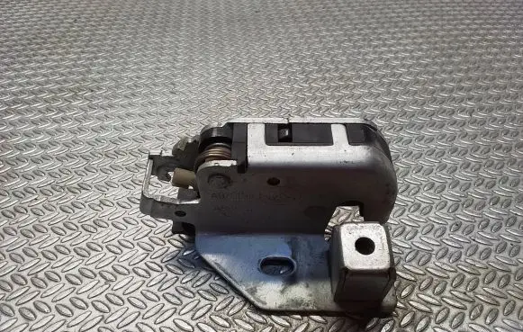 Volkswagen Crafter Rear door lock A9067401135