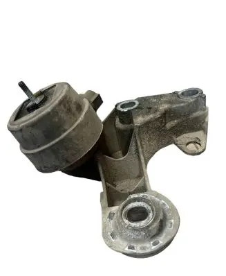 Audi A6 S6 C5 4B Engine mounting bracket 8E0199352D