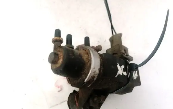 Land Rover Discovery Turbo solenoid valve