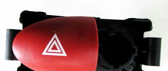 Renault Twingo II Hazard light switch