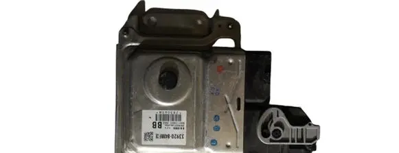 Suzuki Celerio Engine ECU kit and lock set 33920-84MF-- 33920-84MF MA112800-3063