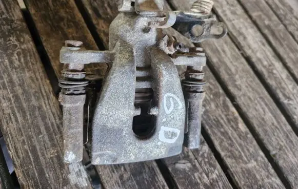 Ford S-MAX Rear brake caliper