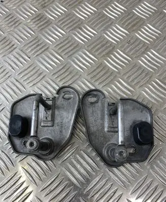 Skoda Kodiaq Engine bonnet/hood lock/latch loop/hook 565823185
