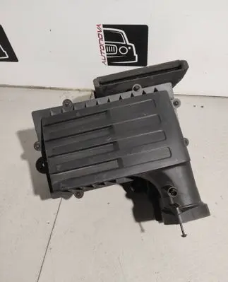 Skoda Octavia Mk3 (5E) Air filter box 5Q0129601AA 5Q0129607S