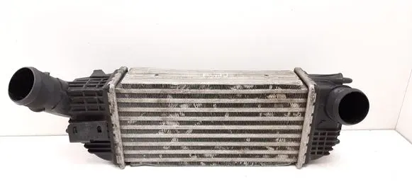 Citroen C5 Intercooler radiator 9683009680