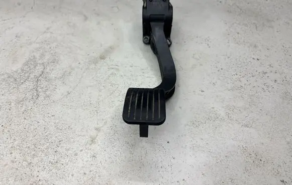 Citroen Berlingo Accelerator throttle pedal 9671416780