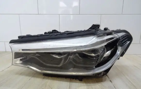 BMW 5 G30 G31 Headlight/headlamp 849912101