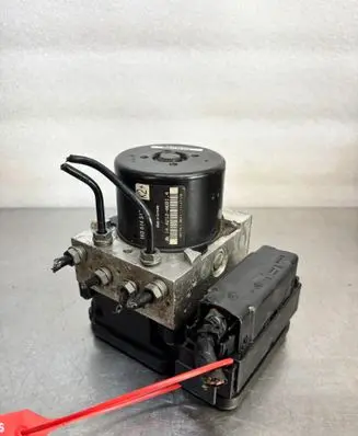 Skoda Octavia Mk2 (1Z) Master brake cylinder
