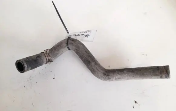 Volkswagen Touareg I Engine coolant pipe/hose
