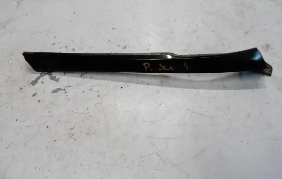 Renault Scenic IV - Grand scenic IV Front arch trim 