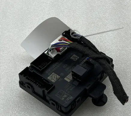 Audi Q2 - Door control unit/module 5Q0959593F