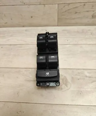 Hyundai i40 Electric window control switch 935703Z050 39R4951000