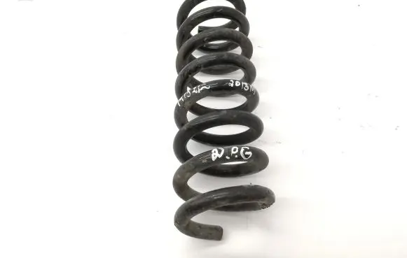 Mercedes-Benz E W212 Rear coil spring